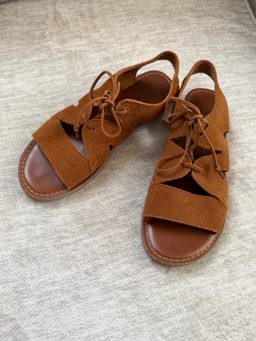 TOMS Brown Suede Strappy Calipso Sandals size 7